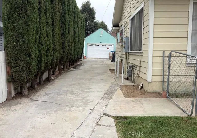 Photo 3 of House for sale at 67 N Oak, Pasadena, CA 91107 | MLS# WS26105069 | Listing updated on 2026-06-05