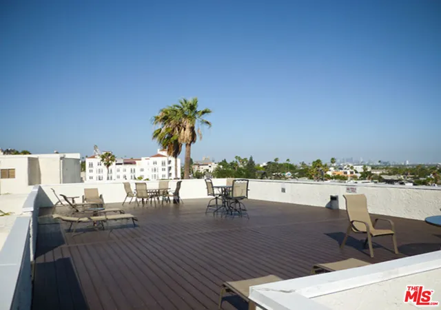 Photo 4 of Condo for sale at 8400 De Longpre Ave #104, West Hollywood, CA 90069 | MLS# 26833783 | Listing updated on 2026-10-09