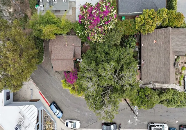 Homes for sale in Laguna Beach, CA | 1560 Galen Dr, Laguna Beach, CA 92651 | MLS# LG26104101