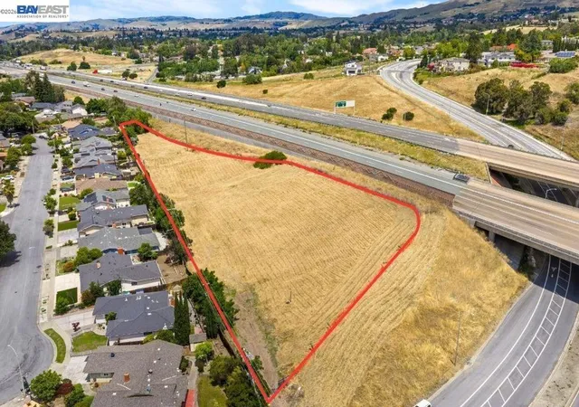 2nd image of E Warren Ave, Fremont, CA 94539 | MLS# 41135078