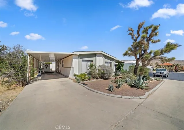 Photo 3 of Sale Pending at 7501 192 Palm, Yucca Valley, CA 92284 | MLS# OC26105097 | Listing updated on 2026-09-29