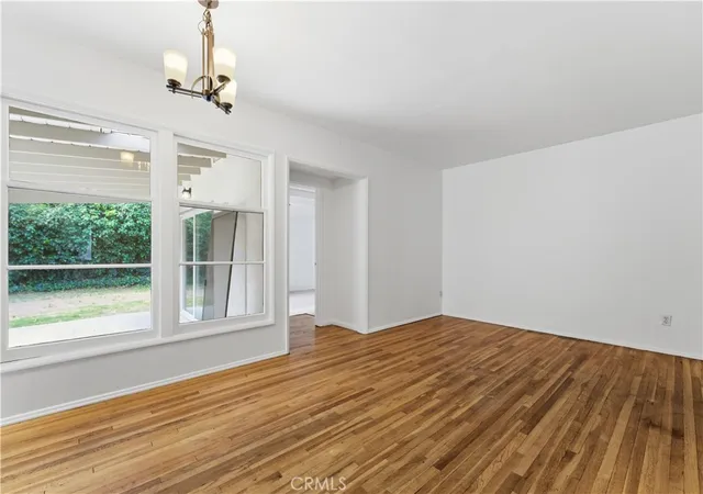 5th image of 18166 Keswick St, Reseda, CA 91335 | MLS# OC26104374