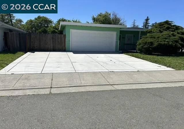 Homes for sale in Fairfield, CA | 1517 Garfield St, Fairfield, CA 94533 | MLS# 41135085