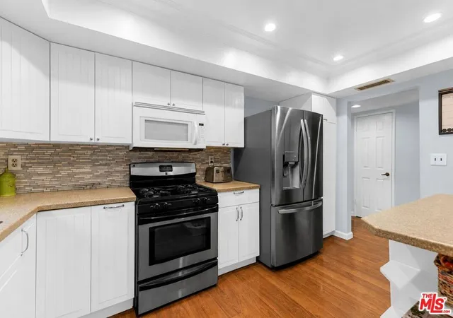 5th image of 441 E San Jose Ave, Burbank, CA 91501