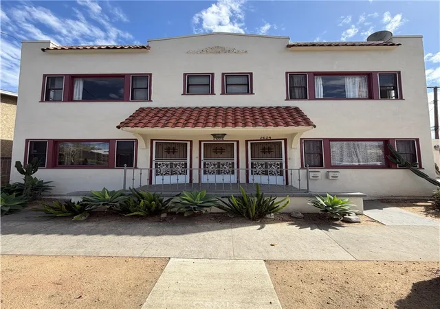 Homes for sale in Long Beach, CA | 2624 E 6th, Long Beach, CA 90814 | MLS# PW26107046