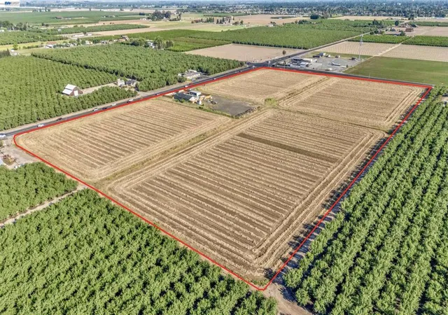 49th image of 5825 Geer Rd, Hughson, CA 95326 | MLS# 41135095