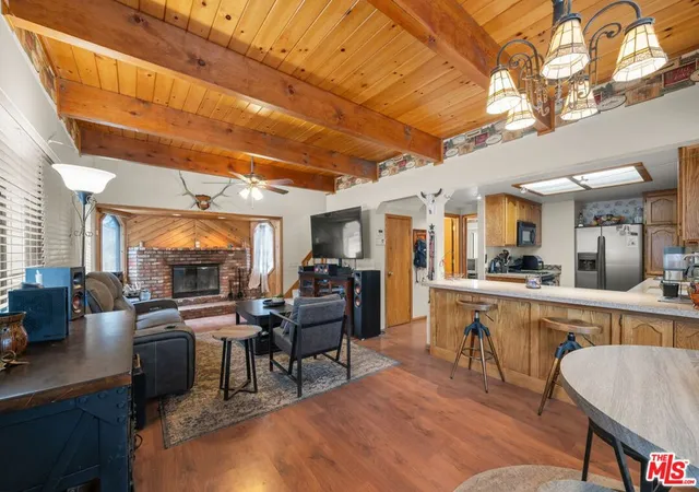 3rd image of 1044 G Ln, Big Bear City, CA 92314 | MLS# 26835153