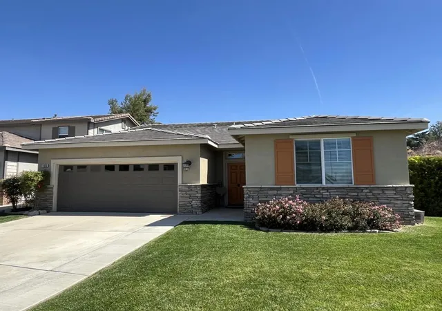 2nd image of 11669 Minckler Cir, Yucaipa, CA 92399 | MLS# 219147994DA