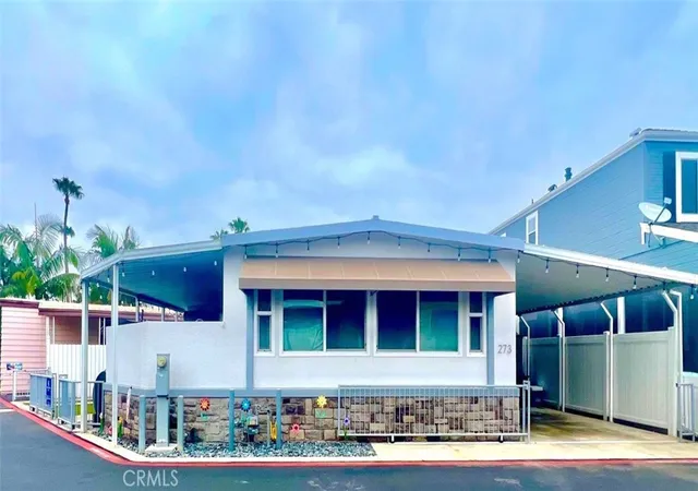 Photo 2 of Manufactured home for sale at 273 Revere, Newport Beach, CA 92660 | MLS# NP26105741 | Listing updated on 2026-09-23