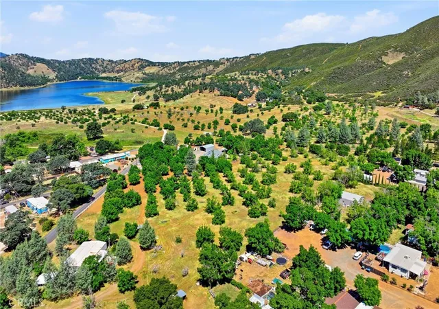 Homes for sale in Clearlake, CA | 13500 Eastlake, Clearlake, CA 95422 | MLS# LC26105677