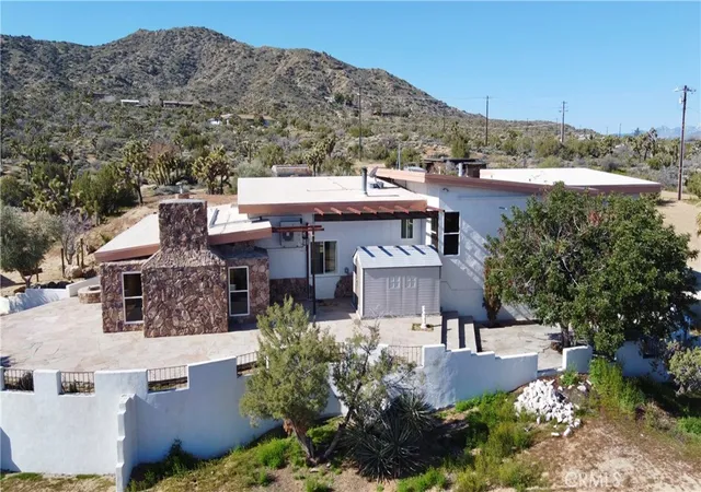 3rd image of 55149 Hoopa, Yucca Valley, CA 92284 | MLS# JT26100864