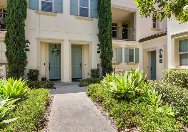 Photo 1 of Sale Pending at 61 Origin, Irvine, CA 92618 | MLS# PW26086727 | Listing updated on 2026-09-30