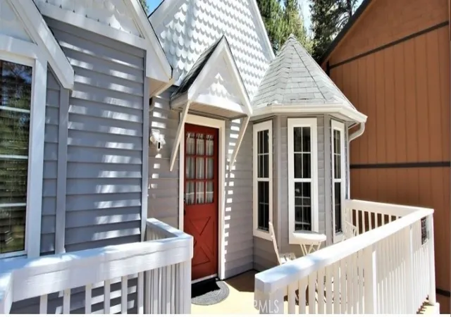 3rd image of 43073 Grizzly, Big Bear Lake, CA 92315 | MLS# OC26107062