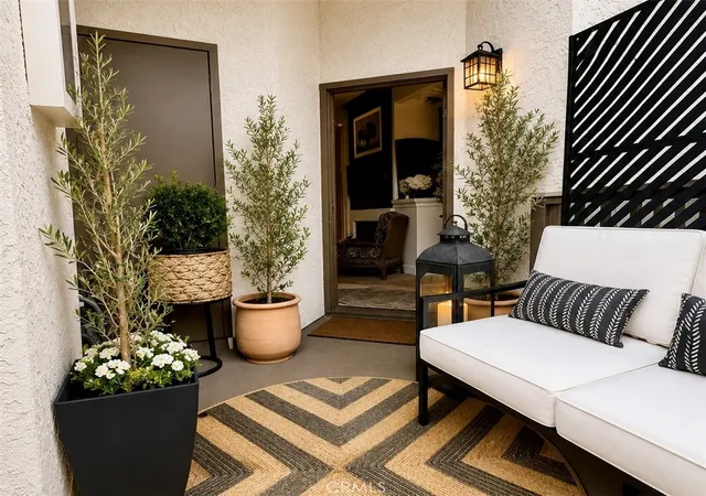 Photo 2 of Condo for sale at 20 Corniche Dr #H, Dana Point, CA 92629 | MLS# CV26107362 | Listing updated on 2026-09-30