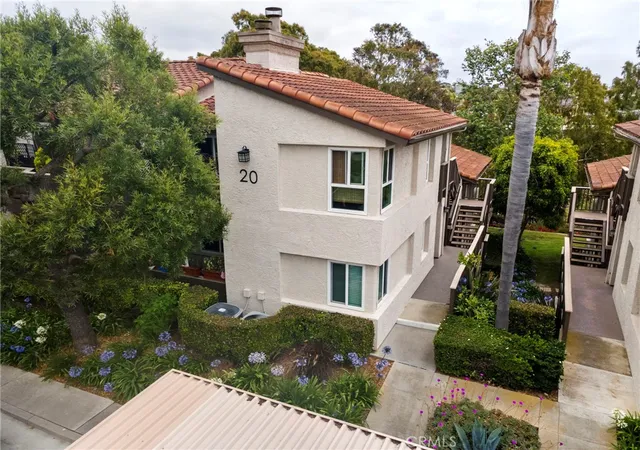 Listing Photo 5 - Condo for sale in building located at 20 Corniche Dr, Dana Point, CA 92629 - Unit #H