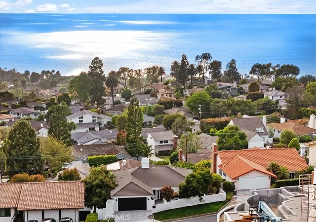Photo 3 of Single family home for sale at 1629 Via Zurita, Palos Verdes Estates, CA 90274 | MLS# OC26107387 | Listing updated on 2026-09-11