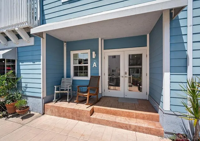 3rd image of 732 Deal Court #A, San Diego, CA 92109 | MLS# 260011971SD