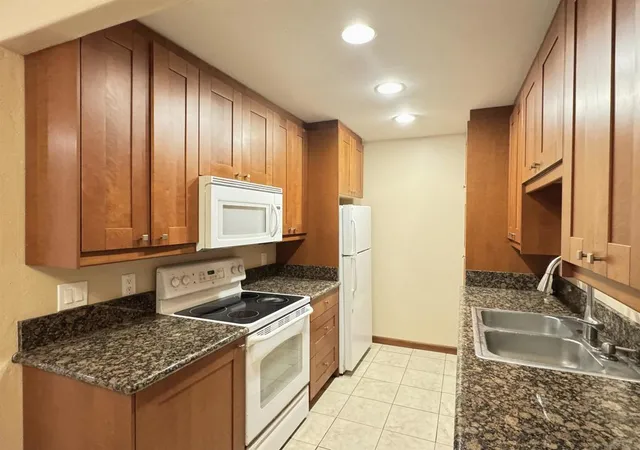 Photo 4 of Condo for sale at 8520 Via Mallorca #J, La Jolla, CA 92037 | MLS# 260011973SD | Listing updated on 2026-05-20