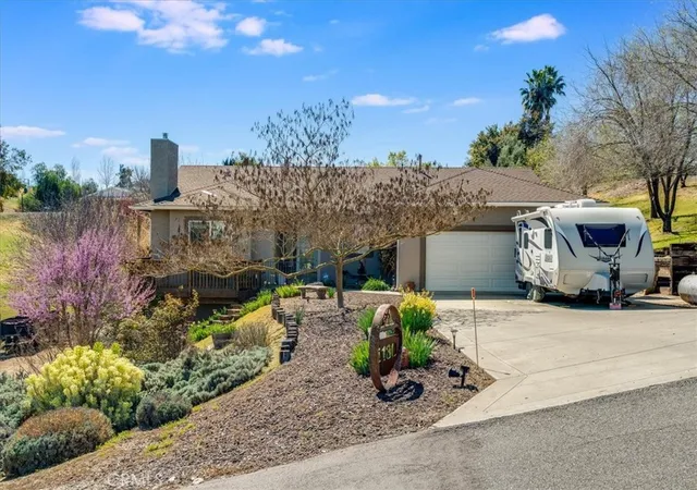 Homes for sale in Paso Robles, CA | 5130 Stagg Hill Pl, Paso Robles, CA 93446 | MLS# NS26105169