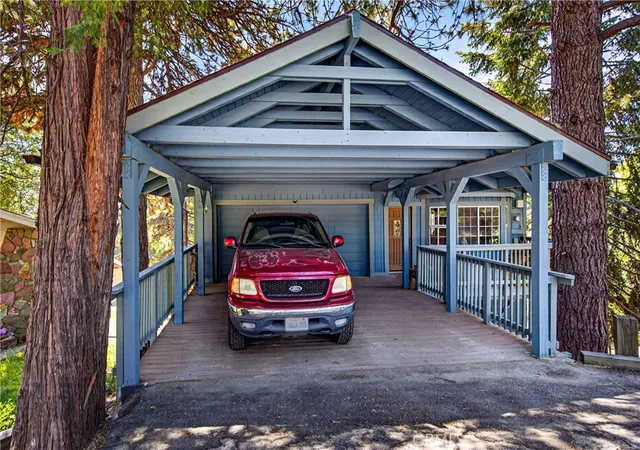 Photo 3 of Single family home for sale at 30949 Wild Oak, Running Springs, CA 92382 | MLS# IG26107594 | Listing updated on 2026-09-05
