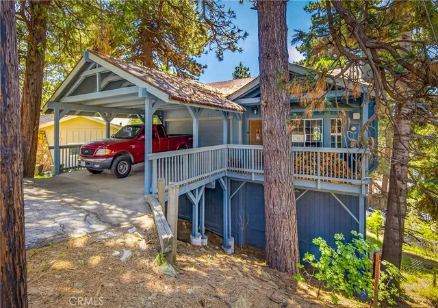 Photo 3 of Single family home for sale at 30949 Wild Oak, Running Springs, CA 92382 | MLS# IG26107594 | Listing updated on 2026-09-05