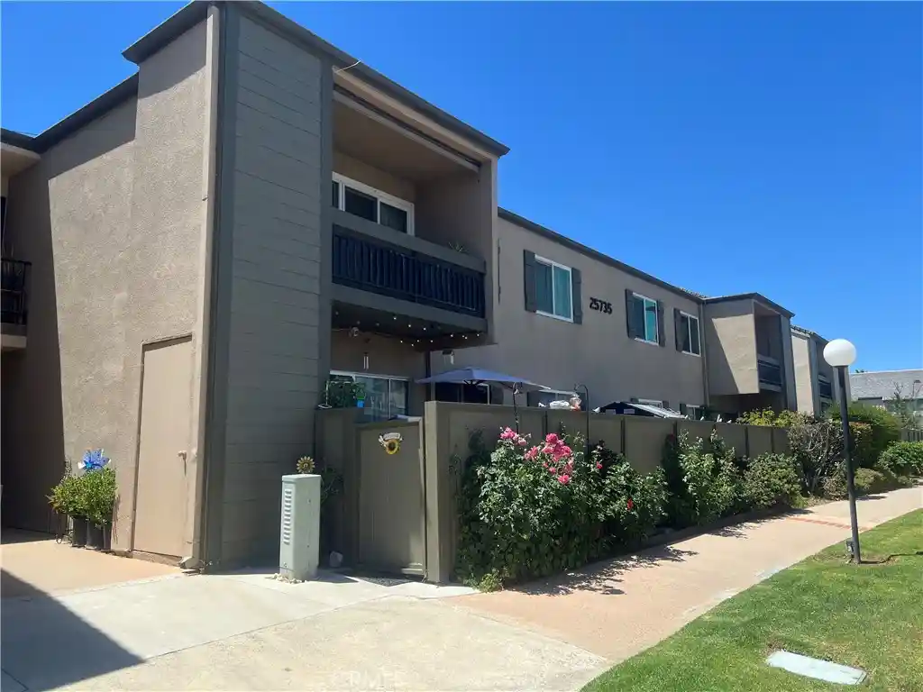 Photo 1 of Condo for sale at 25735 Hogan Dr #E3, Valencia, CA 91355 | MLS# SR26107640 | Listing updated on 2026-07-29