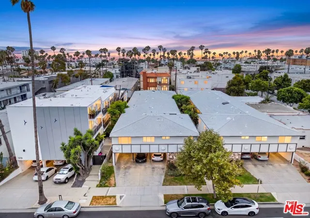 Homes for sale in Santa Monica, CA | 912 6Th St, Santa Monica, CA 90403