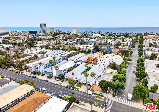 Homes for sale in Santa Monica, CA | 912 6Th St, Santa Monica, CA 90403