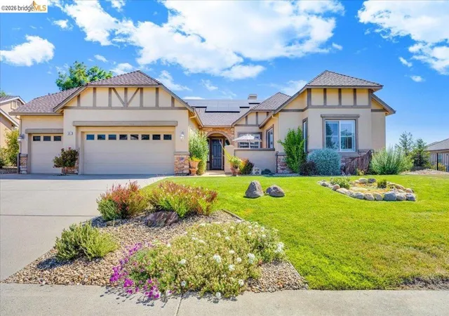 Photo 3 of Single family home for sale at 158 Rock Ridge Ln, Copperopolis, CA 95228 | MLS# 41132692 | Listing updated on 2026-10-06