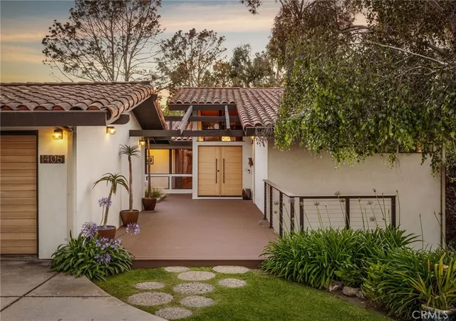 Homes for sale in Palos Verdes Estates, CA | 1405 Via Gabriel, Palos Verdes Estates, CA 90274 | MLS# PV26102549