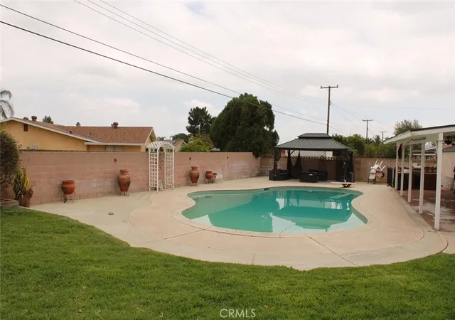 5th image of 9081 Tangelo, Fontana, CA 92335 | MLS# IV26099550