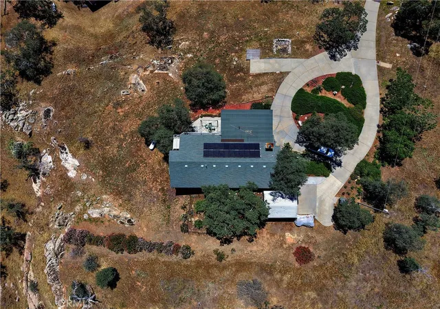 75th image of 29657 Lilley Mountain, Coarsegold, CA 93614 | MLS# FR26107587