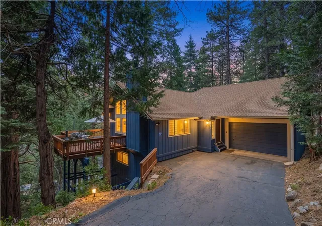 Homes for sale in Twin Peaks, CA | 26645 Lake Forest, Twin Peaks, CA 92391 | MLS# IG26103684