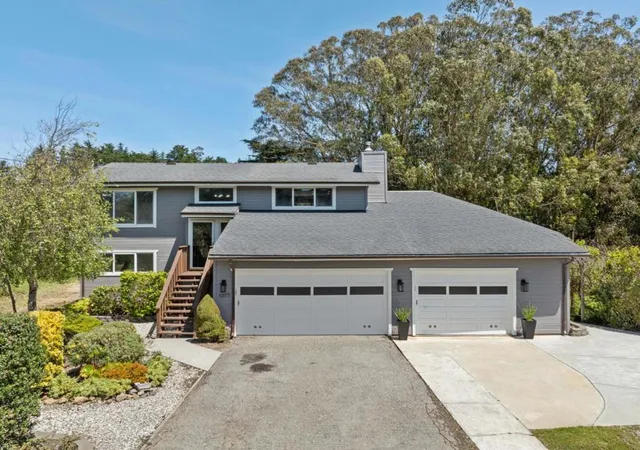 Homes for sale in Moss Beach, CA | 1077 Pearl Ave, Moss Beach, CA 94038 | MLS# ML82047672