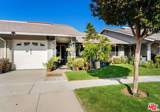 Photo 1 of Condo for sale at 26856 Ave Of The Oaks, Newhall, CA 91321 | MLS# 26835173 | Listing updated on 2026-10-05