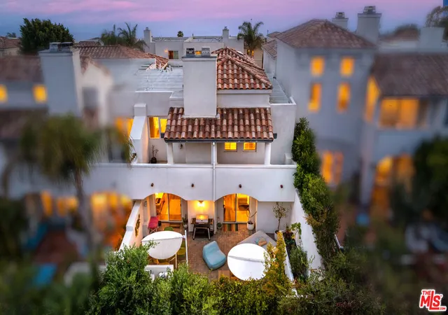 Photo 1 of Condo for sale at 6435 Zumirez Dr #9, Malibu, CA 90265 | MLS# 26835211 | Listing updated on 2026-06-15