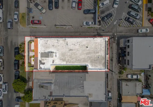 4th image of 1014 W 57Th St, Los Angeles, CA 90037 | MLS# 26835457