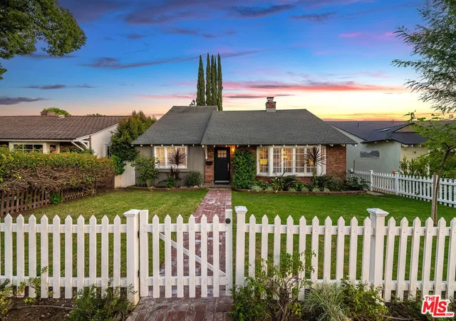 1st image of 4134 W Mcfarlane Ave, Burbank, CA 91505 | MLS# 26738627