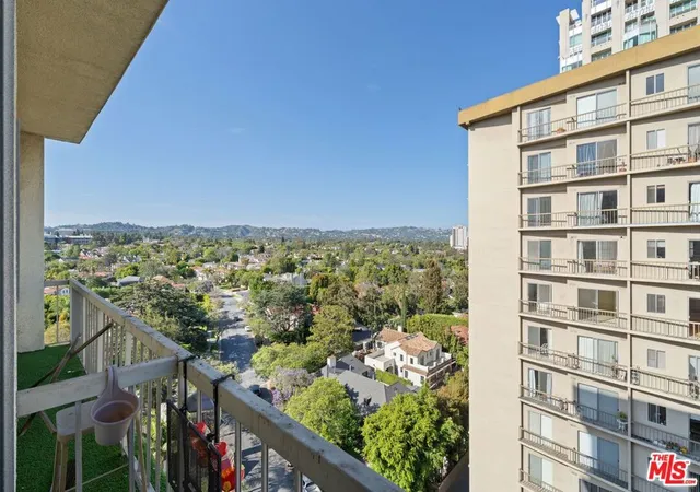 Homes for sale in Los Angeles, CA | 10751 Wilshire Boulevard, Los Angeles, CA 90024 | Houzeo