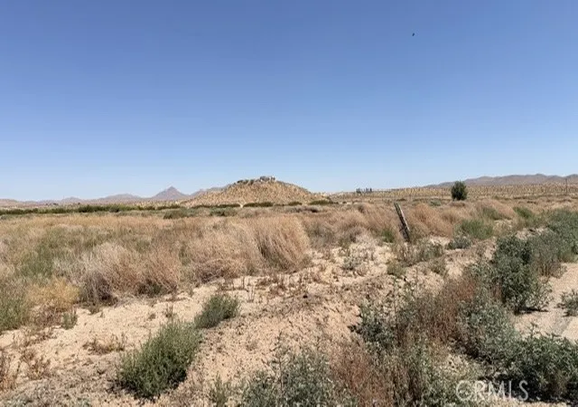 5th image of 29315 Indian Trail Trust, Helendale, CA 92342 | MLS# HD26107802