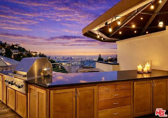3rd image of 8835 Evanview Dr, Los Angeles, CA 90069 | MLS# 26835429