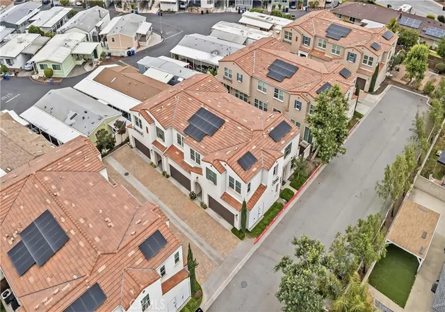 Homes for sale in Glendora, CA | 291 E Arrow #17, Glendora, CA 91740 | MLS# WS26107486