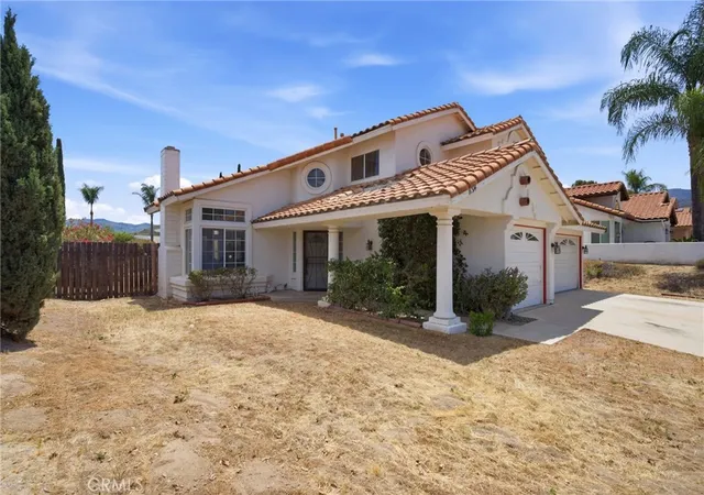 3rd image of 16514 Mountain, Lake Elsinore, CA 92530 | MLS# SW26107845