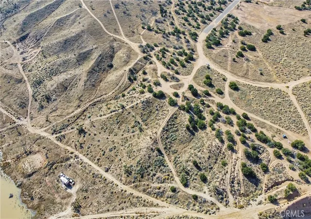 Photo 4 of Land for sale at 0 Heartland Cir, Oak Hills, CA 92344 | MLS# HD26107907 | Listing updated on 2026-05-18