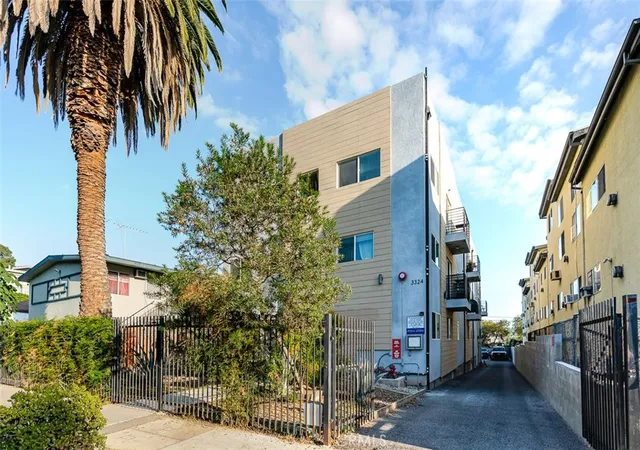 Homes for sale in Los Angeles, CA | 3324 Chapman, Los Angeles, CA 90065 | MLS# AR26107930