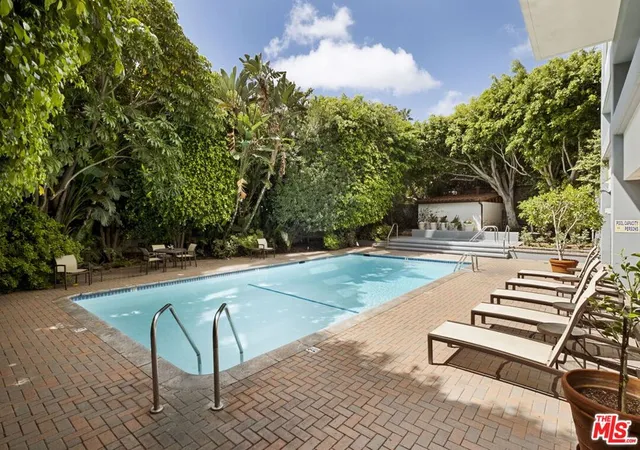 Homes for sale in Los Angeles, CA | 969 Hilgard Avenue, Los Angeles, CA 90024 | Houzeo