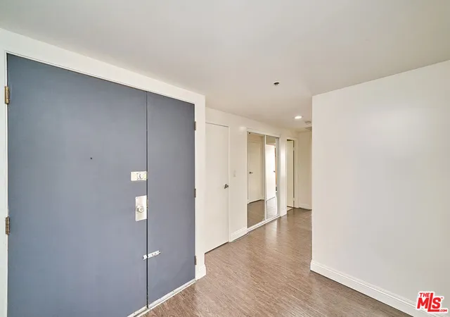 2nd image of 727 S Ardmore Ave, Los Angeles, CA 90005