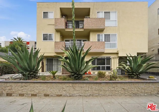 4th image of 741 S Hobart Blvd, Los Angeles, CA 90005 | MLS# 26666461