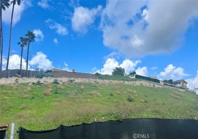 Homes for sale in Santa Ana, CA | 19351 Lemon Hill Dr, Santa Ana, CA 92705 | MLS# OC26108002