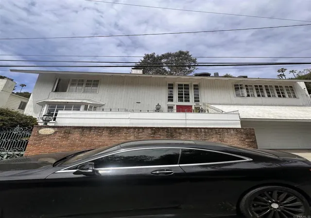 4th image of 507 W Rustic, Santa Monica, CA 90402 | MLS# PTP2603811